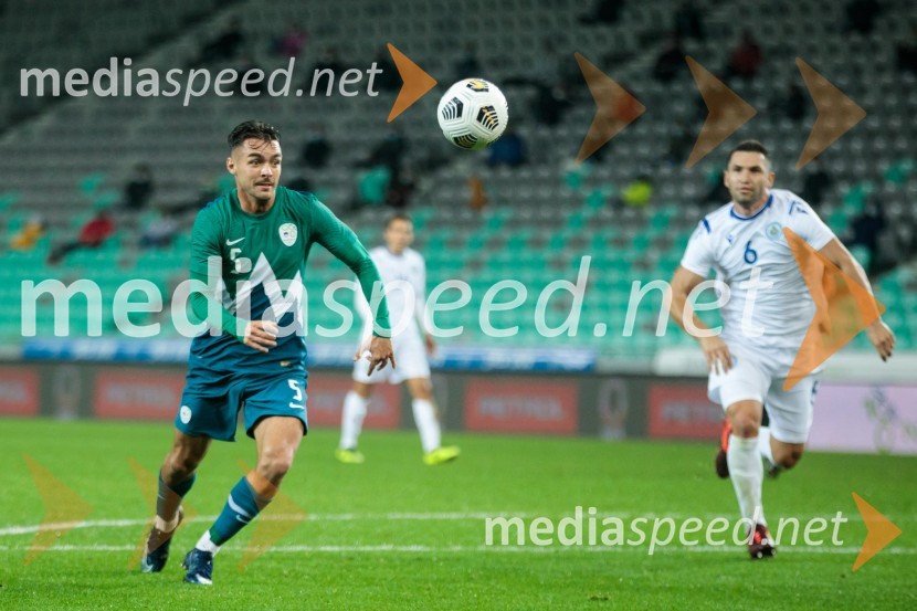  David Tijanič, nogometaš;  ... Prijateljska tekma, Slovenija : San Marino