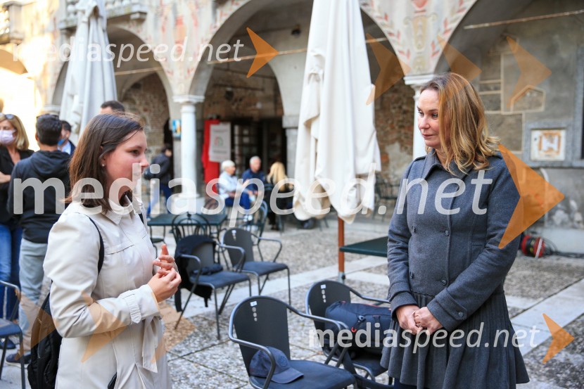  ... ;  Vanja Kovač, novinarkaPredstavitev knjig Franca Mikše in Amalije Jelen Mikša