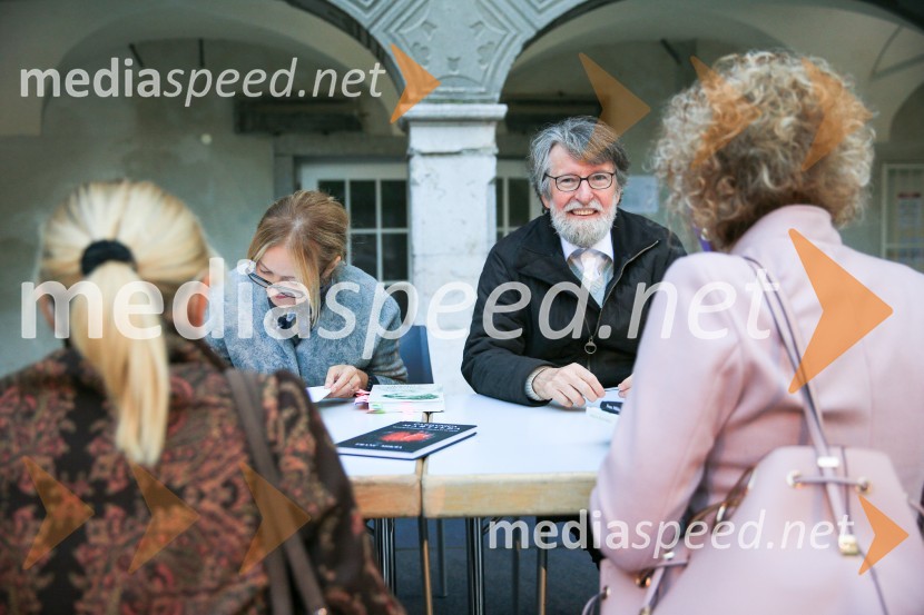  Amalija - Malči Mikša Jelen, novinarka;  Franc Mikša, diplomatPredstavitev knjig Franca Mikše in Amalije Jelen Mikša