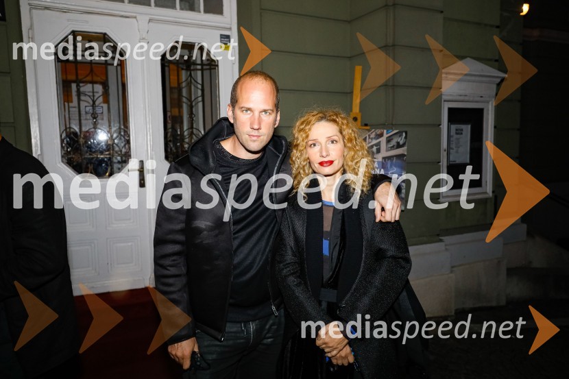  Rok Bedenk;  Jelena Proković, kostumografinja, JSPMoj mož, premiera predstave