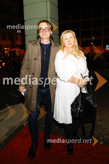  Aleksandar  Popovski, režiser, umetniški direktor Drame SNG Maribor;  Natalija PopovskiMoj mož, premiera predstave