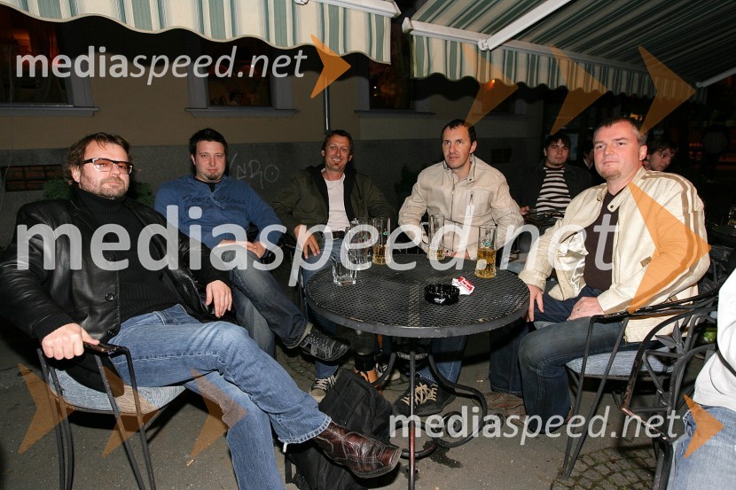 Skupina Mi2Gremo na prvi rok, koncert Univerze v Mariboru