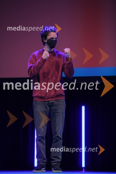  Luka Marčetić, igralec, režiser in scenaristPodelitev nagrad vesna, Festival slovenskega filma