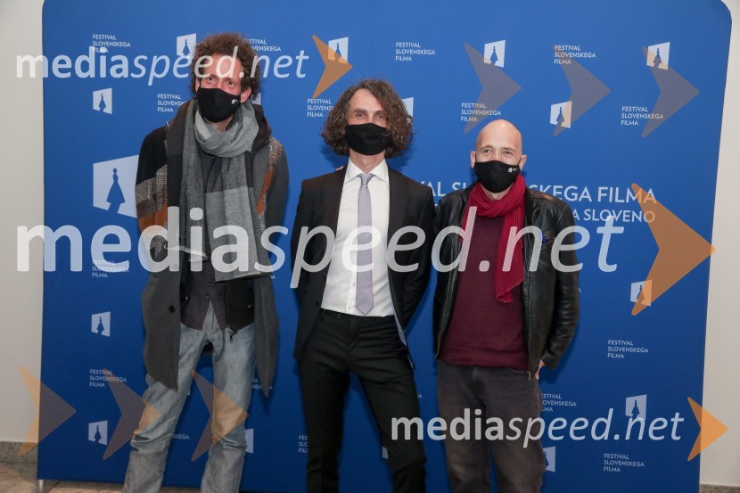  Toni Cahunek, igralec, novinar;  Jure Longyka, moderator;  ... Podelitev nagrad vesna, Festival slovenskega filma