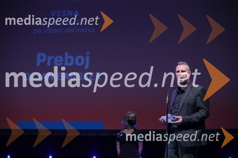  Dejan Babošek, režiserPodelitev nagrad vesna, Festival slovenskega filma