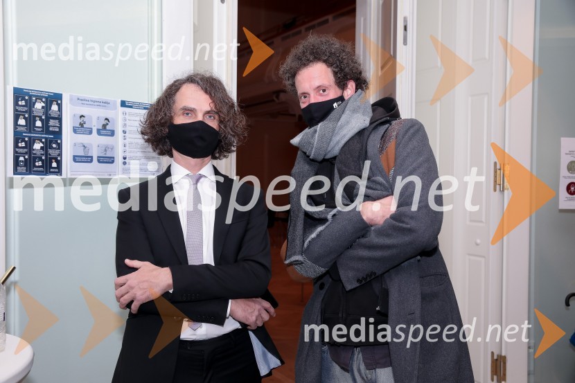  Jure Longyka, moderator;  Toni Cahunek, igralec, novinarPodelitev nagrad vesna, Festival slovenskega filma