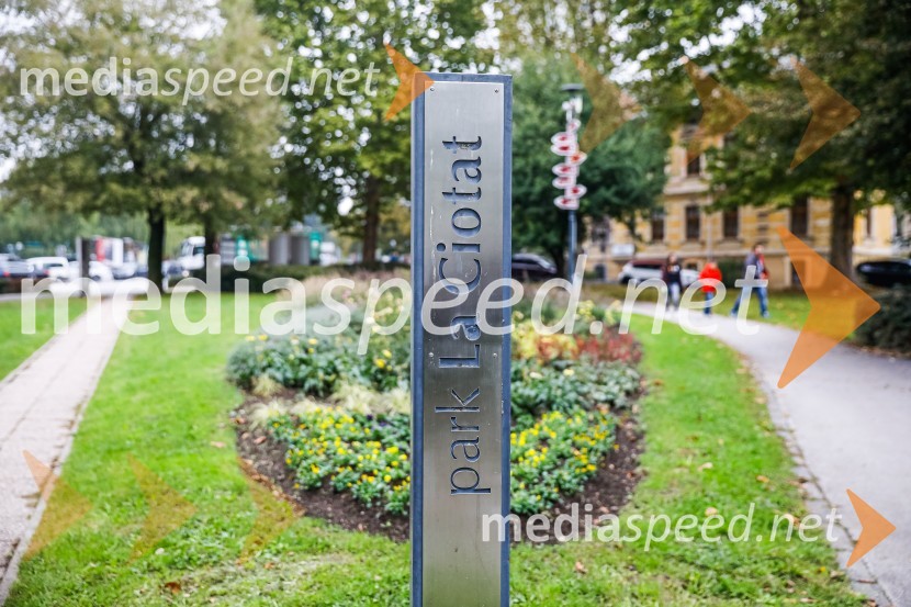 Otvoritev razstave Ptičje hišice v Kranju