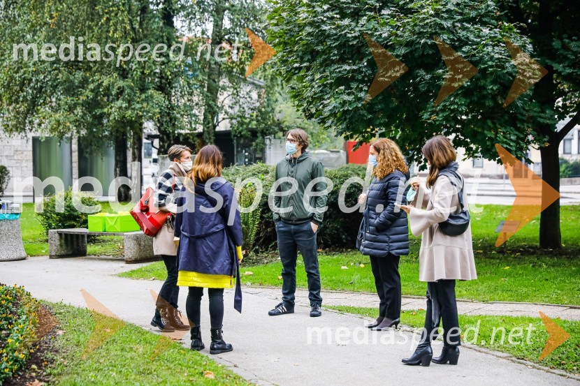 Otvoritev razstave Ptičje hišice v Kranju