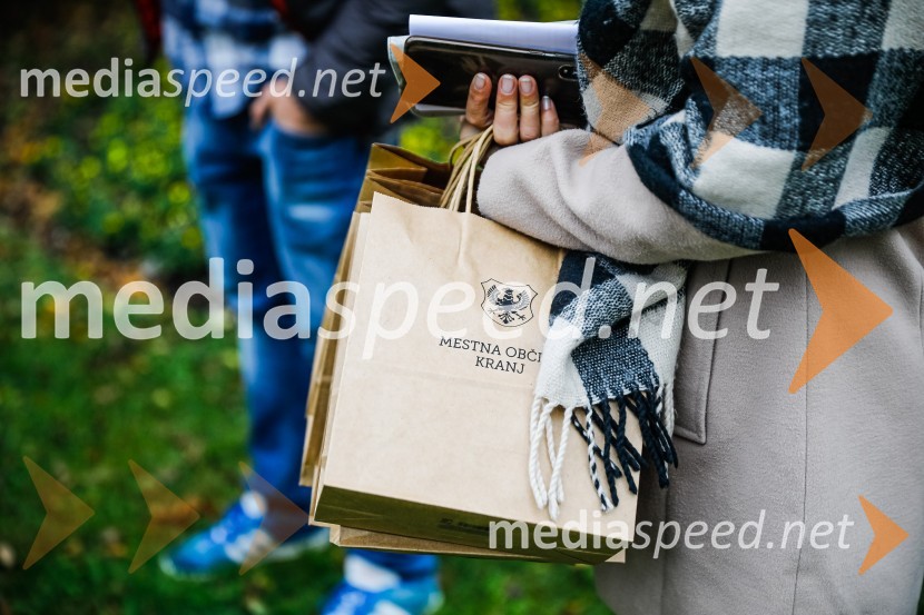 Otvoritev razstave Ptičje hišice v Kranju