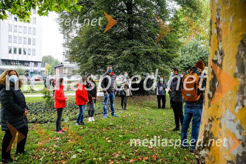 Otvoritev razstave Ptičje hišice v Kranju