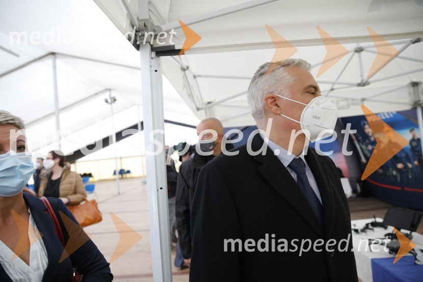 Policijski droni - skupna vaja slovenske in avstrijske policije