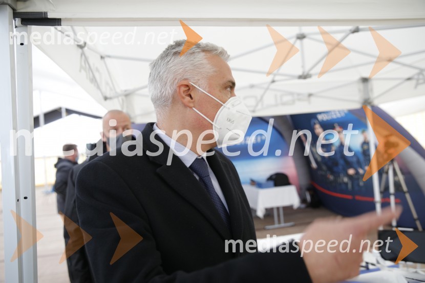 Policijski droni - skupna vaja slovenske in avstrijske policije