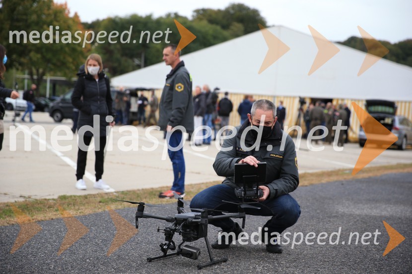 Policijski droni - skupna vaja slovenske in avstrijske policije
