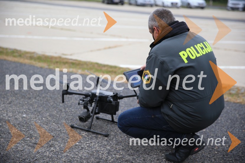 Policijski droni - skupna vaja slovenske in avstrijske policije
