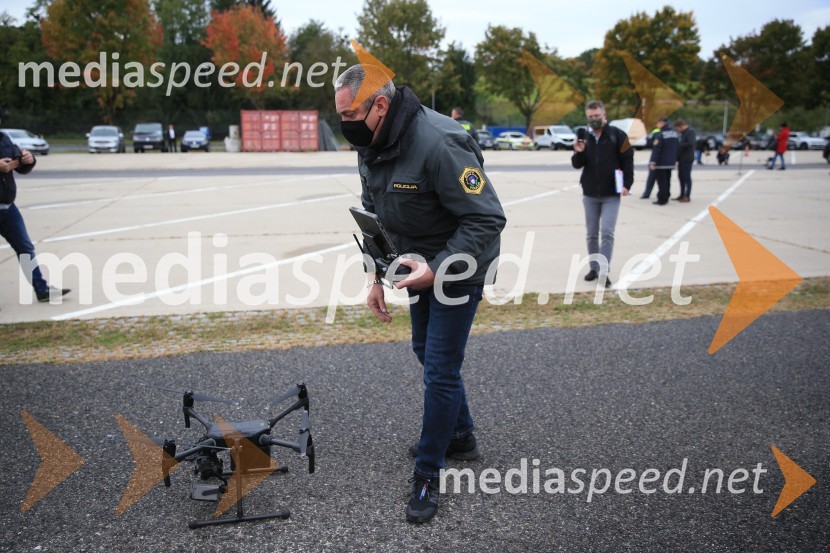 Policijski droni - skupna vaja slovenske in avstrijske policije