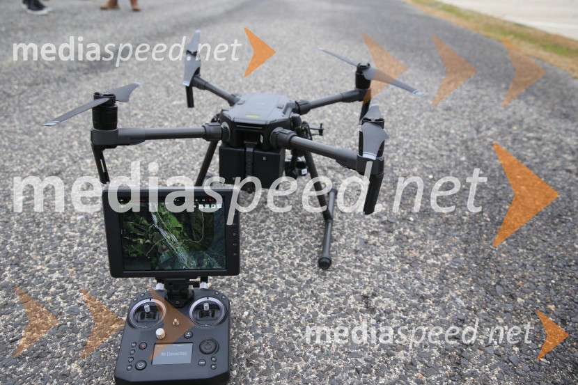 Policijski droni - skupna vaja slovenske in avstrijske policije