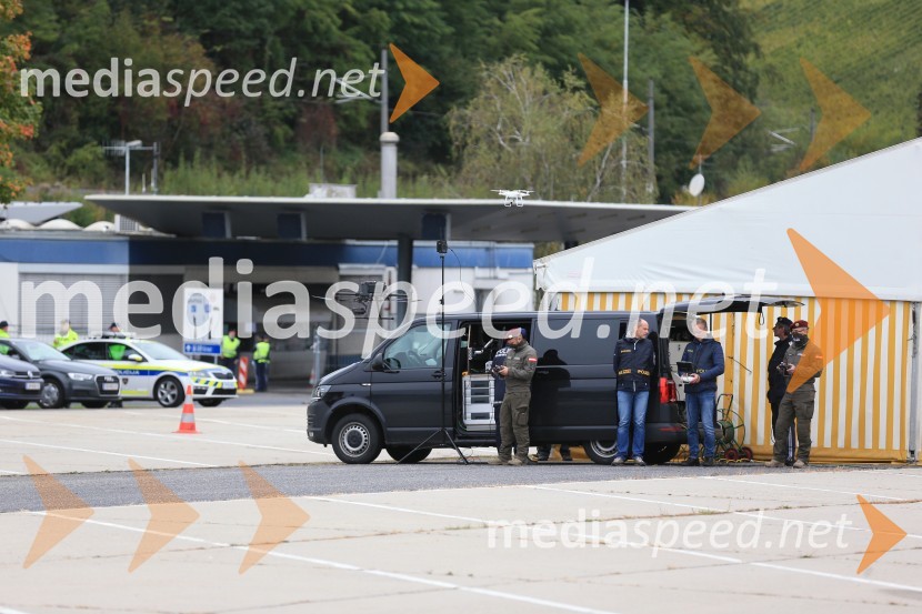 Policijski droni - skupna vaja slovenske in avstrijske policije