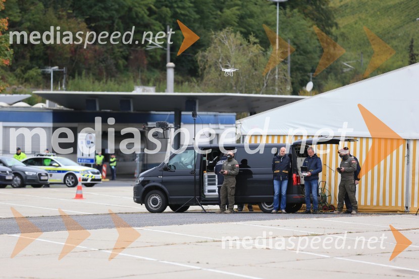 Policijski droni - skupna vaja slovenske in avstrijske policije