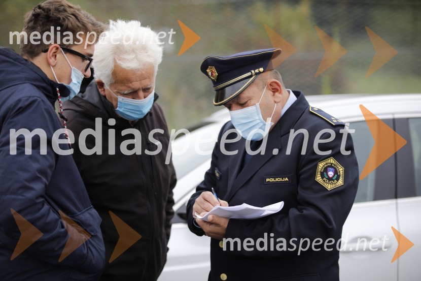  ... ;  ... ;  Miran Šandl, odnosi z javnostmi, PU MAriborPolicijski droni - skupna vaja slovenske in avstrijske policije