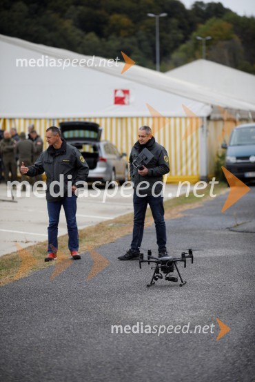 Policijski droni - skupna vaja slovenske in avstrijske policije