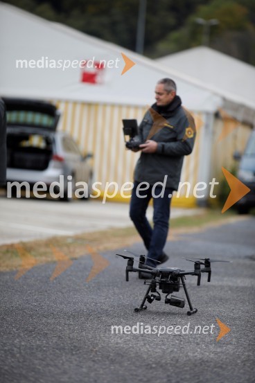 Policijski droni - skupna vaja slovenske in avstrijske policije