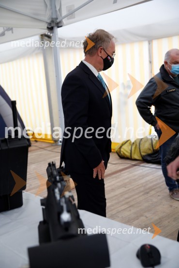  Aleš Hojs, Minister za notranje zadevePolicijski droni - skupna vaja slovenske in avstrijske policije