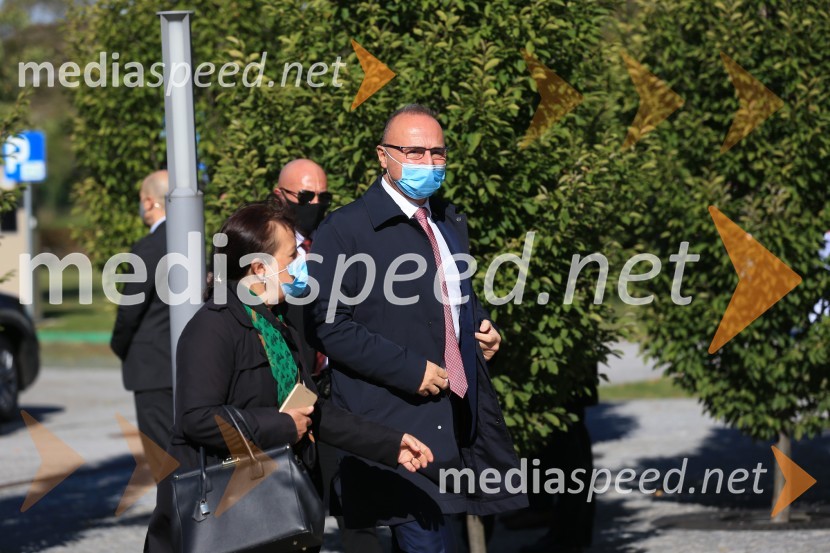  Gordan Grlić Radman, zunanji minister Vlade Republike HrvaškeOdprtje začetka izgradnje daljnovoda Cirkovce - Pince