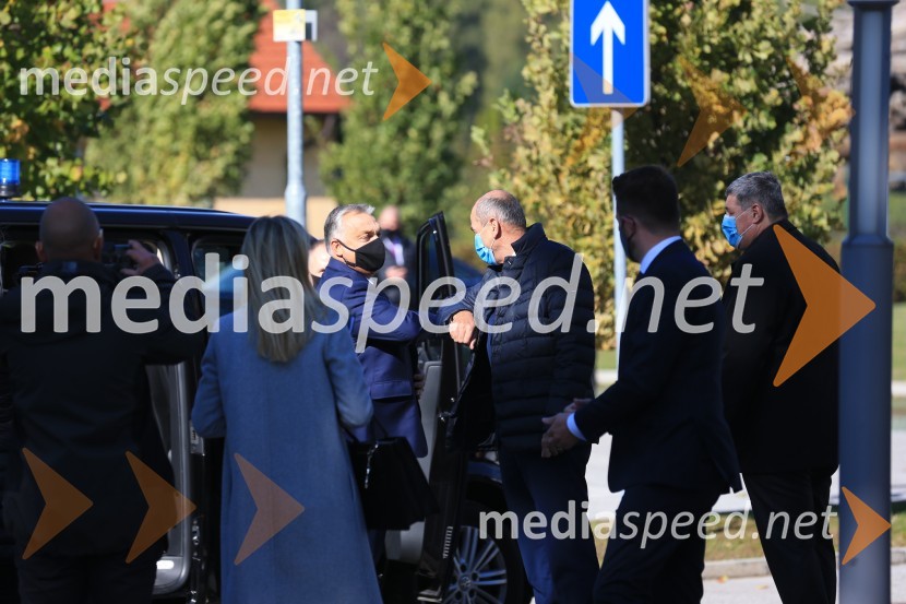  Viktor Orbán, predsednik madžarske vlade;  Janez Janša, predsednik vlade RSOdprtje začetka izgradnje daljnovoda Cirkovce - Pince