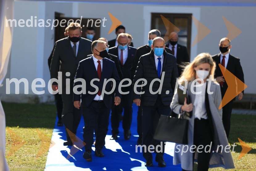  Viktor Orbán, predsednik madžarske vlade;  Janez Janša, predsednik vlade RSOdprtje začetka izgradnje daljnovoda Cirkovce - Pince