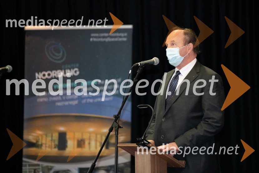  Slavko  Vetrih, župan Občine VitanjeIzstrelitev prvih slovenskih satelitov, obeležitev v Noordung centru