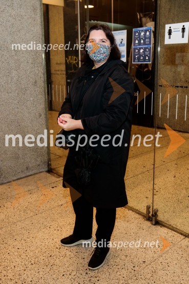  Teja Pelko, novinarka, Svet24Ta obraz, premiera drame