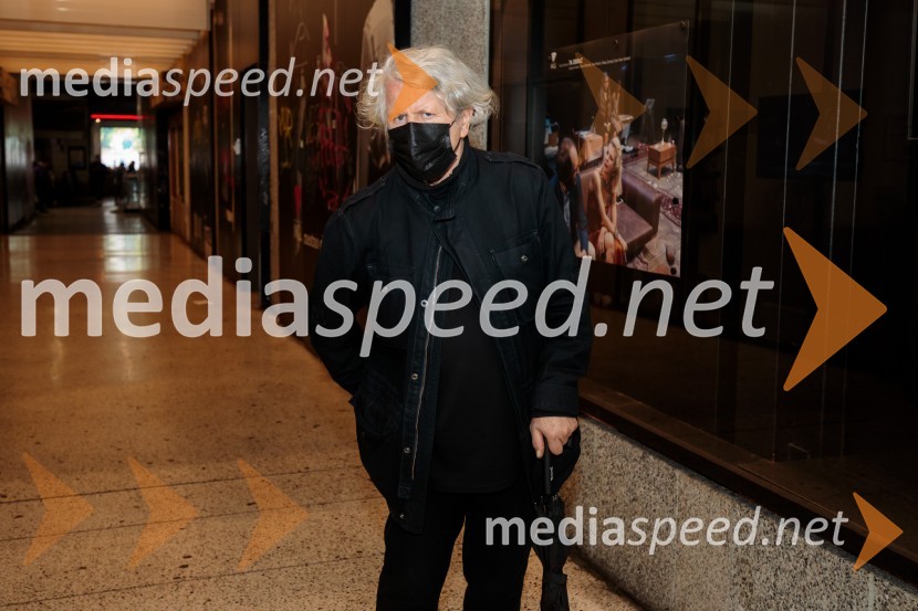  Mirsad Begić, kipar in risarTa obraz, premiera drame