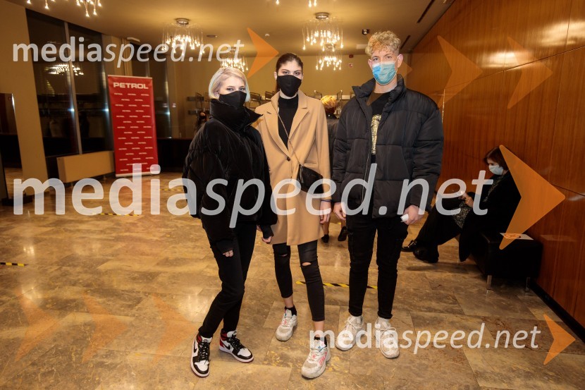 Ta obraz, premiera drame