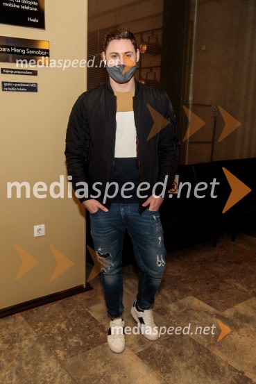  Arnej Ivkovič, plesalecTa obraz, premiera drame