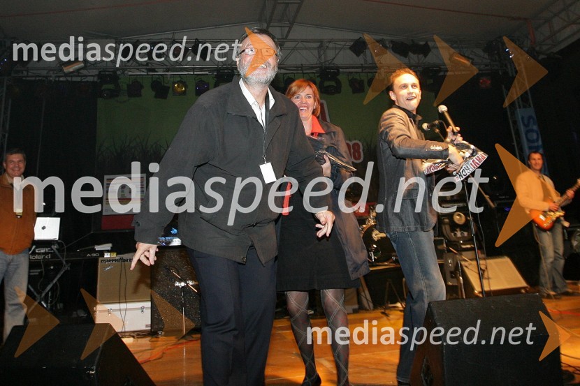 Prof. dr. Ivan Rozman, rektor Univerze v Mariboru, Mateja Dover Emeršič, predstavnica MO Maribor in Alen Vidonja, prorektor UM za študentska vprašanjaGremo na prvi rok, koncert Univerze v Mariboru