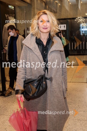  Vesna Pernarčič, igralkaTa obraz, premiera drame