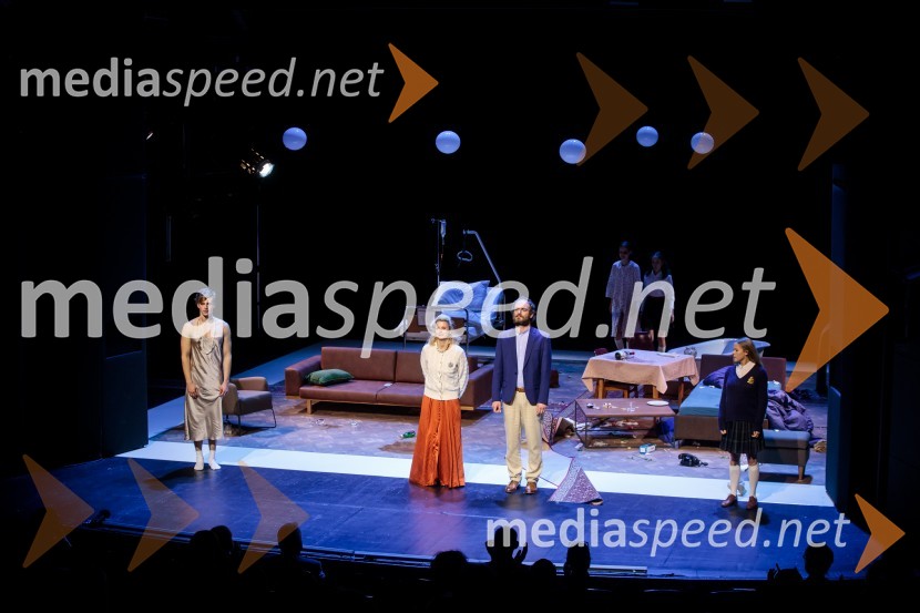  Matej Zemljič, igralec;  Tjaša  Železnik, igralka;  Gregor Gruden, igralec;  Ana Pavlin, igralkaTa obraz, premiera drame