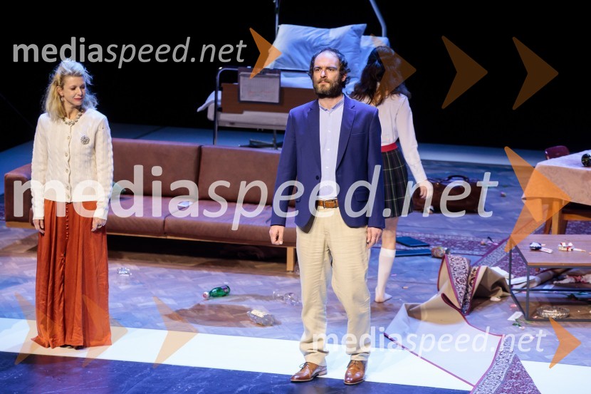  Tjaša  Železnik, igralka;  Gregor Gruden, igralecTa obraz, premiera drame