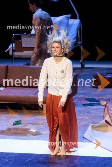  Tjaša  Železnik, igralkaTa obraz, premiera drame