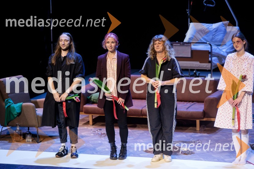  ... ;  Eva Mahkovic, dramaturginja;  Tijana Zinajić, režiserka;  Lucija Harum, igralkaTa obraz, premiera drame