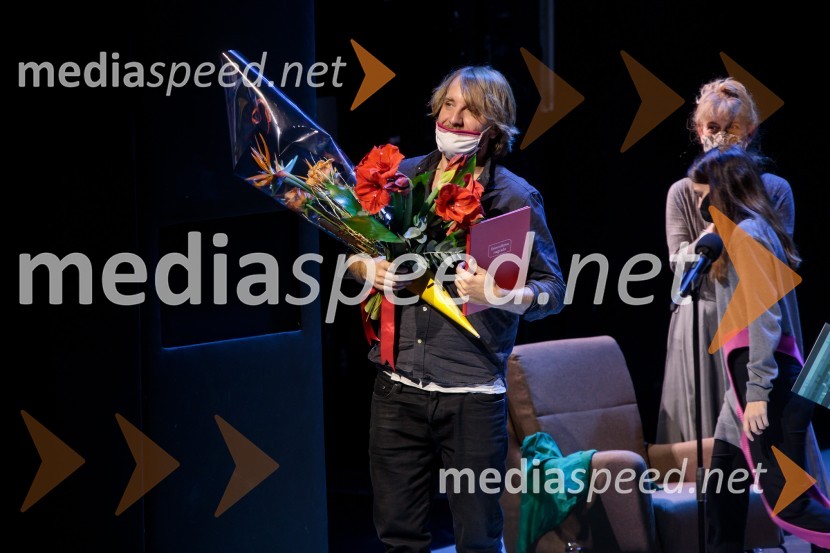  Matej Puc, igralec;  Barbara Hieng Samobor, direktorica in umetniška vodja MGLTa obraz, premiera drame