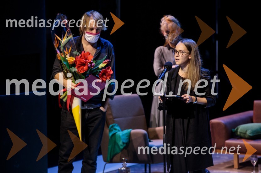  Matej Puc, igralec;  Maja ŠučurTa obraz, premiera drame