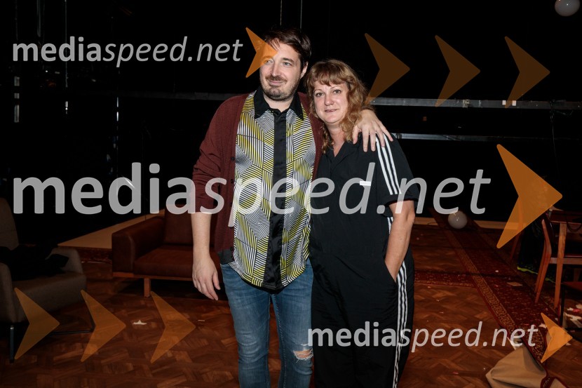  Gregor Andolšek, režiser;  Tijana Zinajić, režiserkaTa obraz, premiera drame