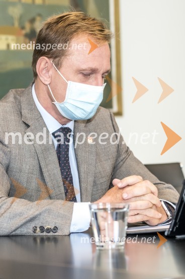 dr. Samo Peter Medved,  podžupan, Mestna občina Maribor Tiskovna konferenca o razvoju Pohorja