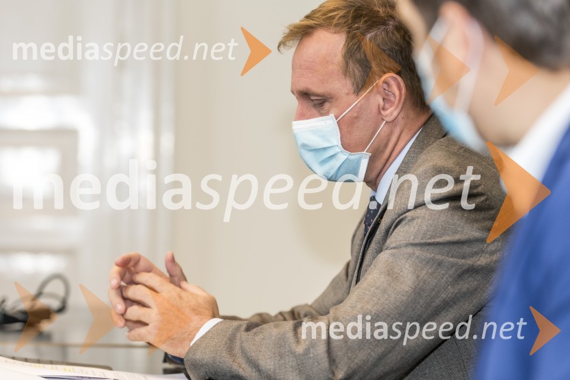 dr. Samo Peter Medved,  podžupan, Mestna občina Maribor Tiskovna konferenca o razvoju Pohorja