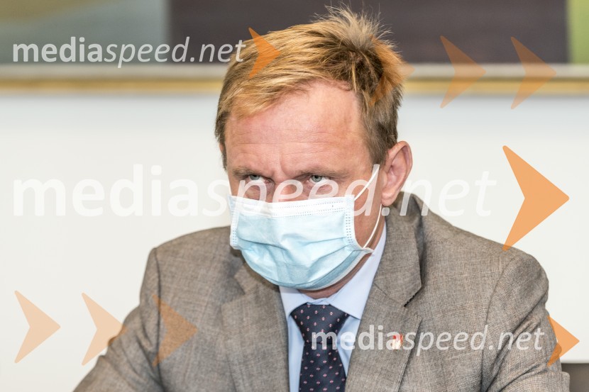 dr. Samo Peter Medved,  podžupan, Mestna občina Maribor Tiskovna konferenca o razvoju Pohorja