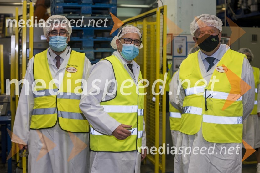  Christof  Vollstedt, direktor Henkel Maribor;  Gregor Majcen, vodja proizvodnje Henkel;  Zdravko Počivalšek, minister za gospodarski razvoj in tehnologijoMinister Zdravko Počivalšek obiskal Henkel v Mariboru