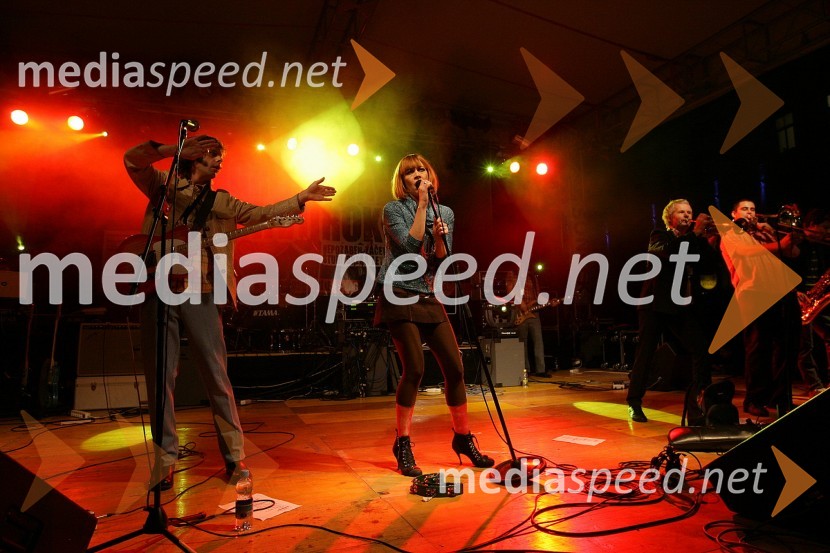Skupina Jinx
Gremo na prvi rok, koncert Univerze v Mariboru