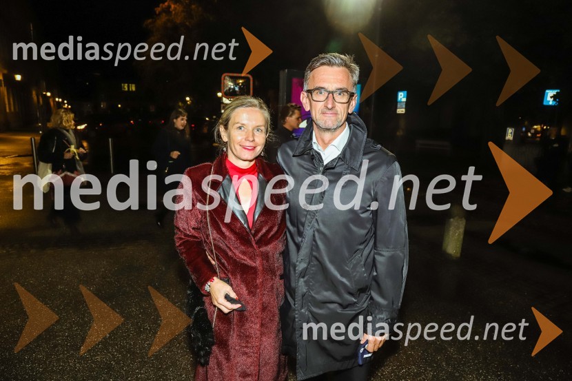  Alenka  Lukić, prof. za oblikovanje na Srednji šoli za oblikovanje MB;  Marko Lukić, lastnik in direktor družbe Lumar IGPodelitev Borštnikovega prstana Petru Boštjančiču, 55. Borštnikovo srečanje