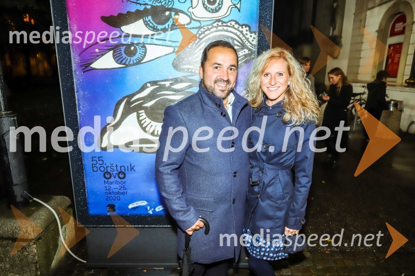  Tim Ribič, operni pevec, lastnik restavracije Miyabi, 1. tenor, Slovenski oktet;  Špela Pokeržnik, glasbenica in novinarkaPodelitev Borštnikovega prstana Petru Boštjančiču, 55. Borštnikovo srečanje